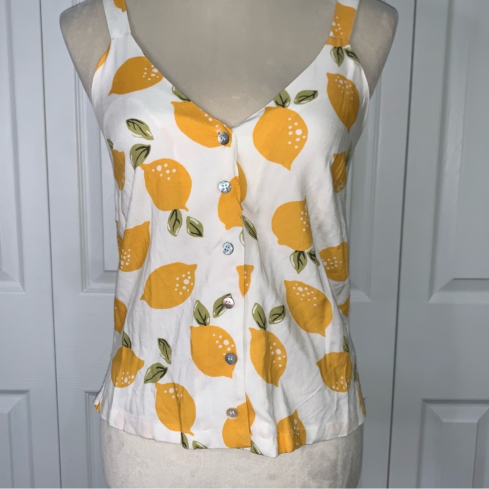 NWT Jun&Ivy SzXS lemon button up tank